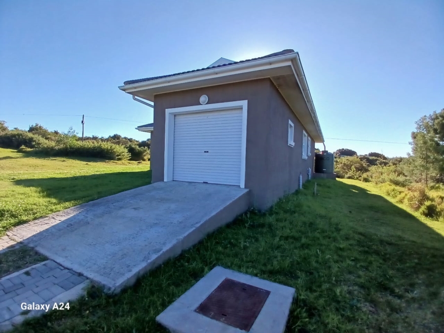 3 Bedroom Property for Sale in Kidds Beach Eastern Cape
